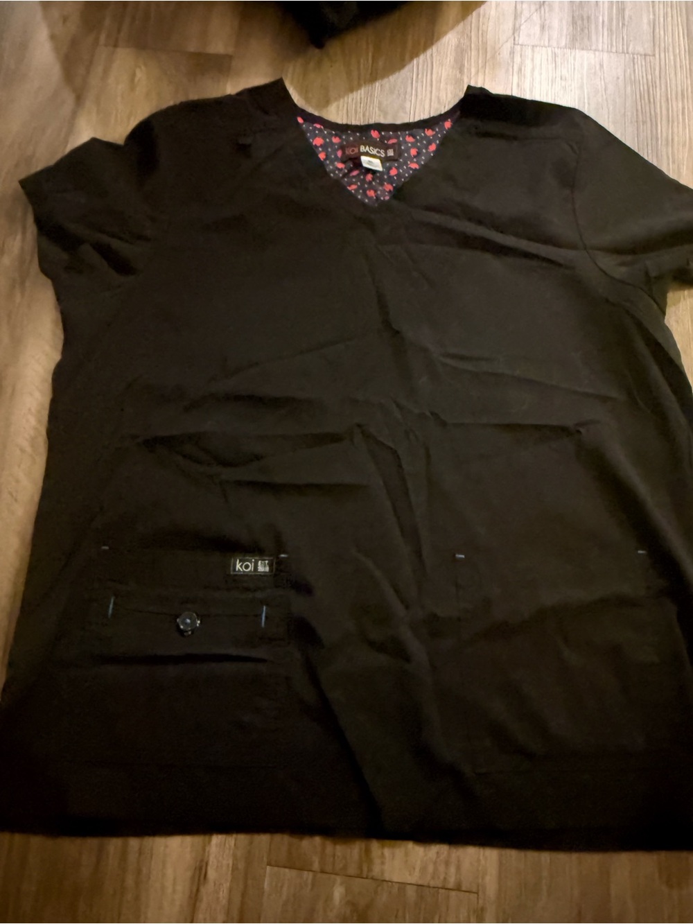 koi Black V‑Neck Scrub Top with Printed Lining